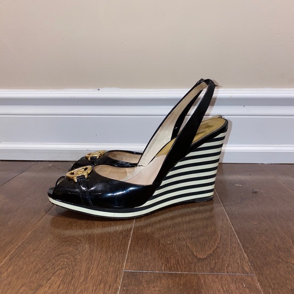 MICHAEL KORS SANDALS - Picture 3 of 5